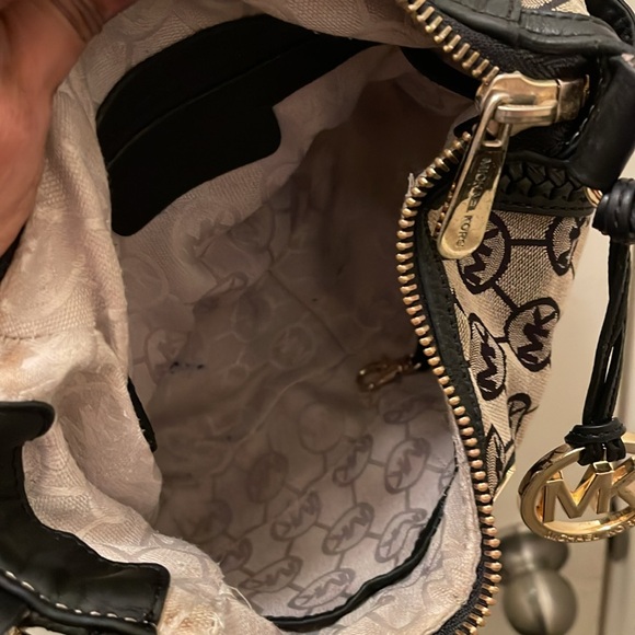 MICHAEL Michael Kors Black and Brown Logo Bag - Picture 15 of 16